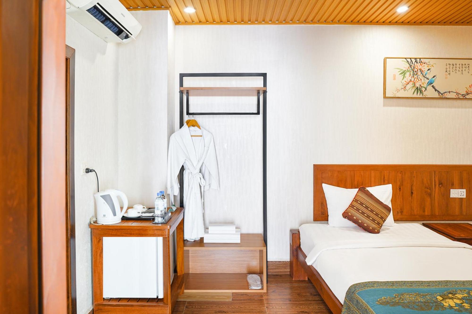 Phuminh Hotel Riverside Phnom Penh Ngoại thất bức ảnh