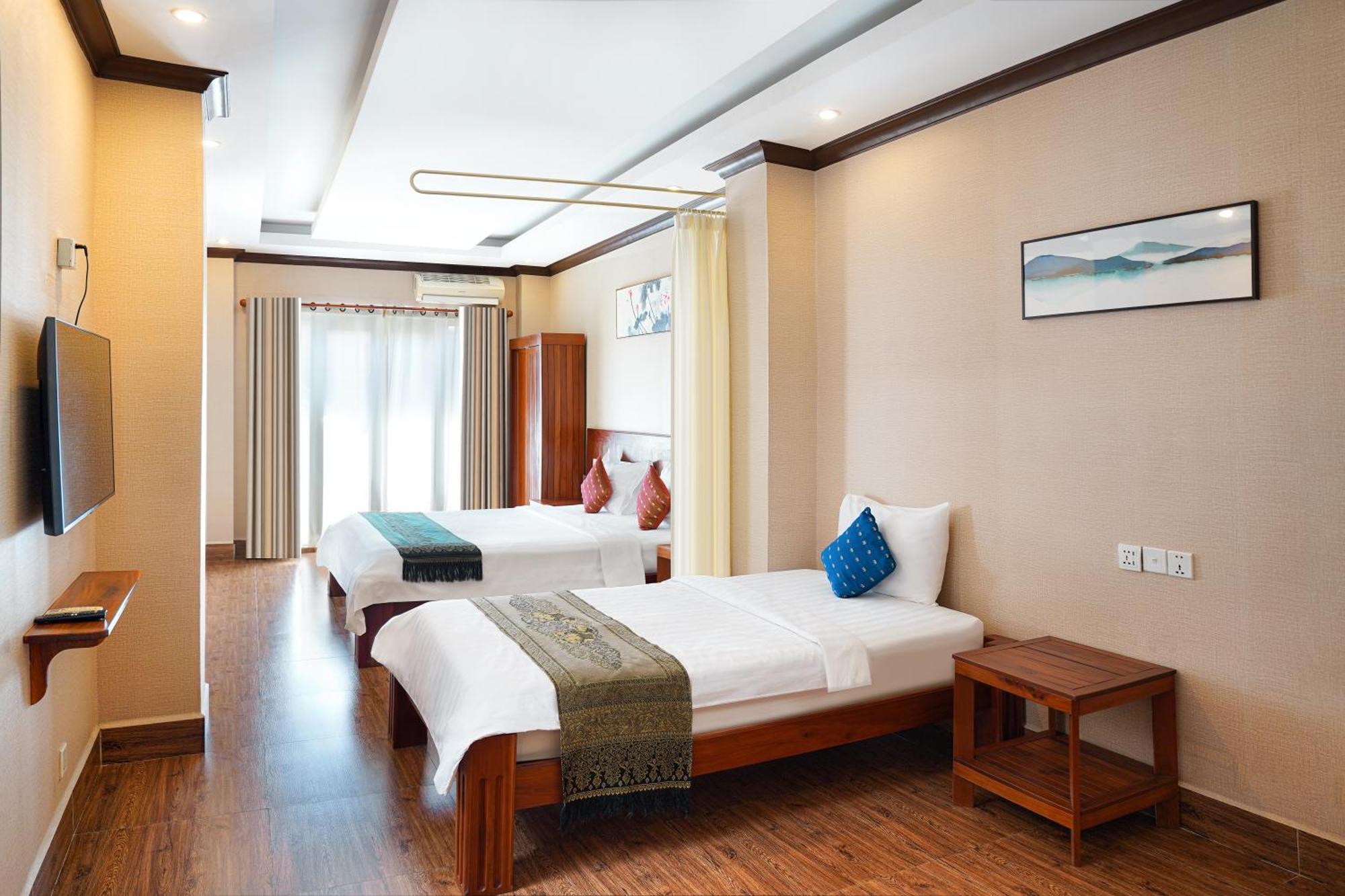 Phuminh Hotel Riverside Phnom Penh Ngoại thất bức ảnh