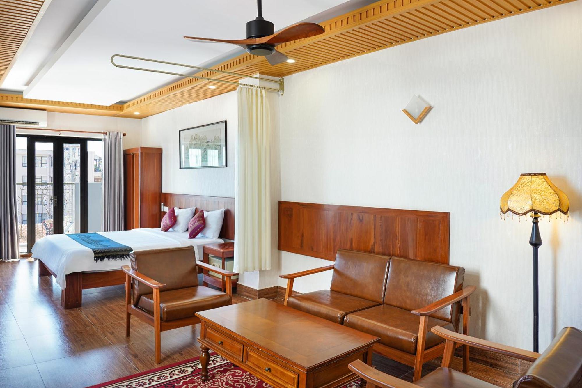 Phuminh Hotel Riverside Phnom Penh Ngoại thất bức ảnh