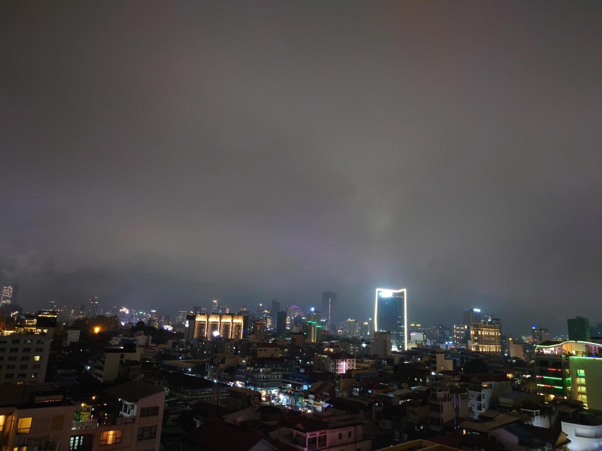 Phuminh Hotel Riverside Phnom Penh Ngoại thất bức ảnh
