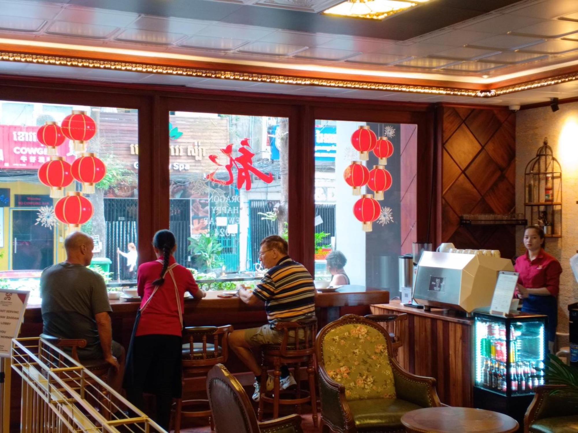 Phuminh Hotel Riverside Phnom Penh Ngoại thất bức ảnh