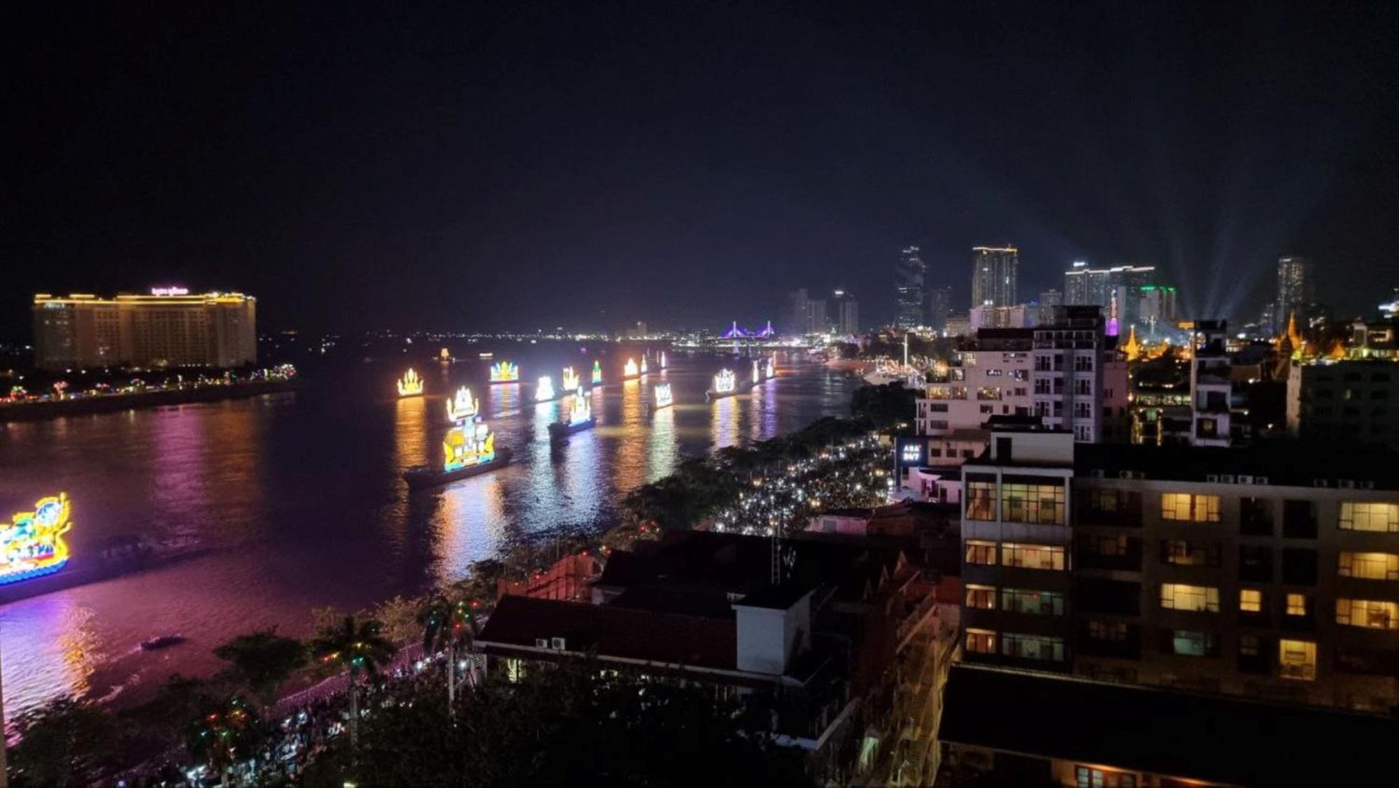 Phuminh Hotel Riverside Phnom Penh Ngoại thất bức ảnh