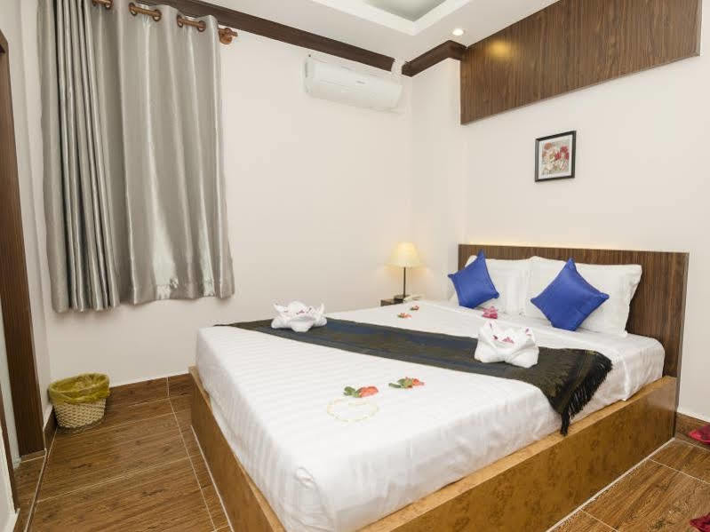 Phuminh Hotel Riverside Phnom Penh Ngoại thất bức ảnh