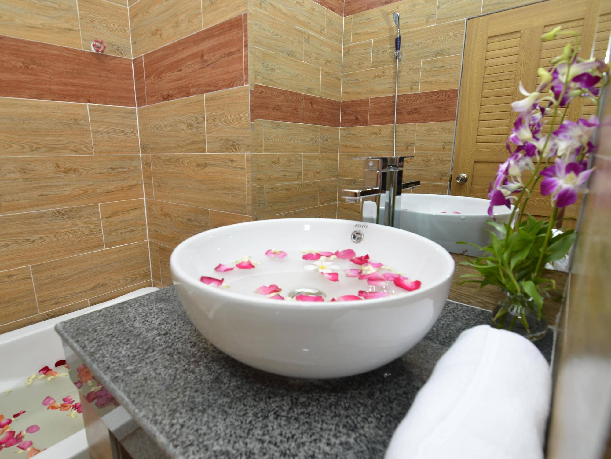Phuminh Hotel Riverside Phnom Penh Ngoại thất bức ảnh